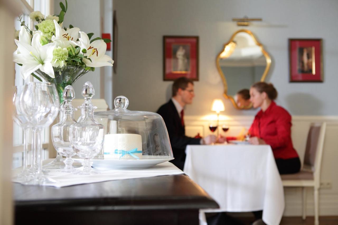Hotel Dwor Kosciuszko Cracovia Esterno foto Restaurant